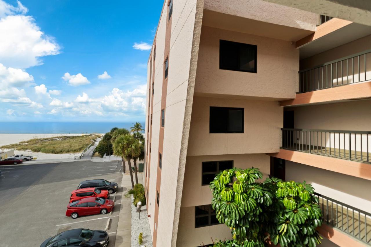 Gulf Gate Resort By Travel Resort Services St. Pete Beach Exteriér fotografie